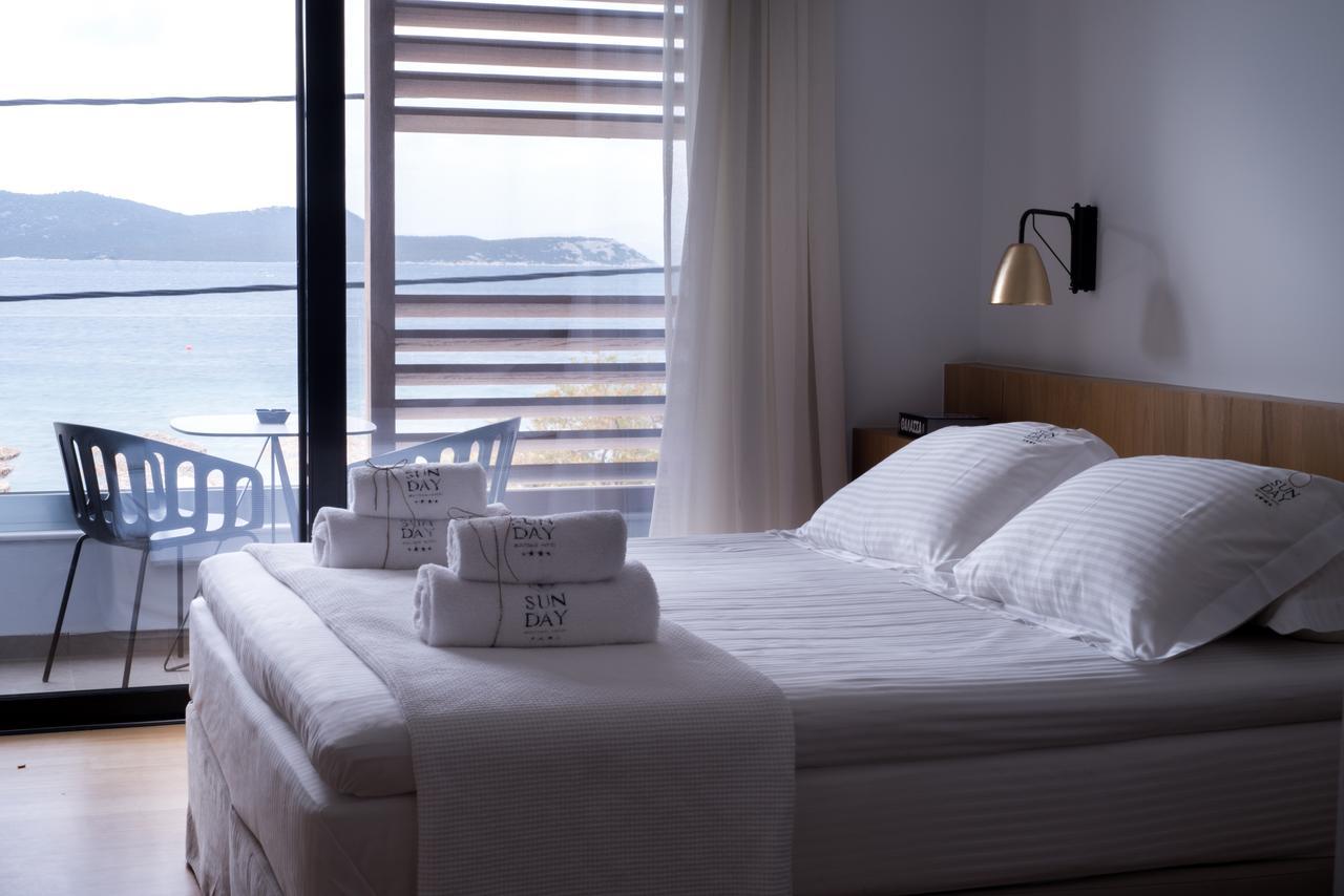 Sunday Boutique Hotel Nea Styra Exterior foto
